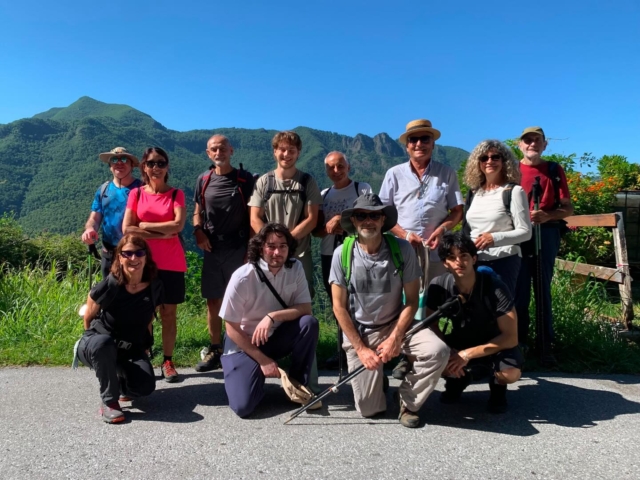 Una bella gita sul Sentiero Alta Versilia tra Retignano e Pruno, con meritata stordellata finale.
A guidare il gruppo il nostro Christoph Klepser, membro del Consiglio Direttivo ed ispettore del Rifugio Puliti.

#stordellata #caipietrasanta #alpiapuane